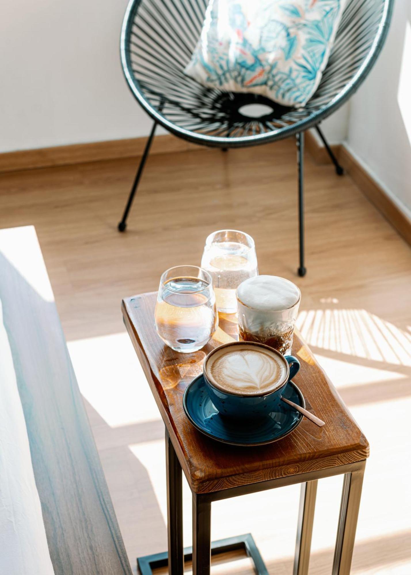 Moss Suite - Monastiraki Square View Апартаменты Афины