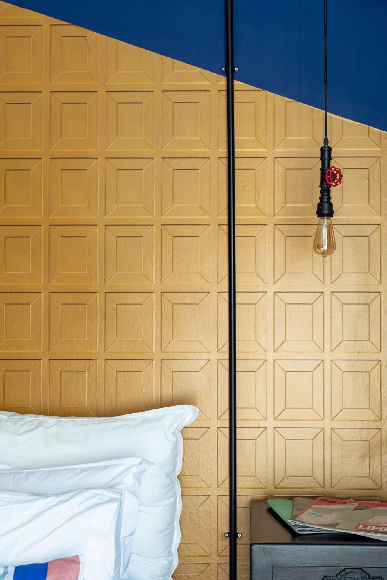 Moss Suite - Monastiraki Square View